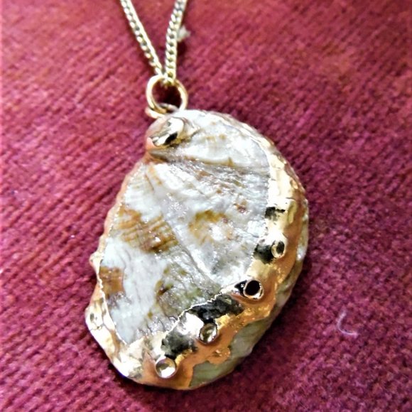 24k Gold dipped abalone shell necklace - Picture 3 of 4